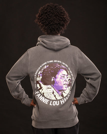 MIDWEIGHT FANNIE LOU HAMER PIGMENT WASH HOODIE BLACK